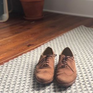 Nisolo Taylor Wingtip Walnut
